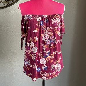 NWT Floral Off Shoulder Top Pink Rose Small